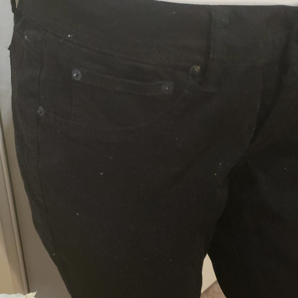 Pants - Picture 5 of 6